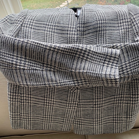 Brand New Club Monaco Blazer - size 0 - Picture 3 of 4